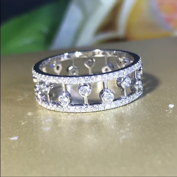 New Women’s 925 Silver Eternity Diamond Halo Ring - Picture 5 of 6